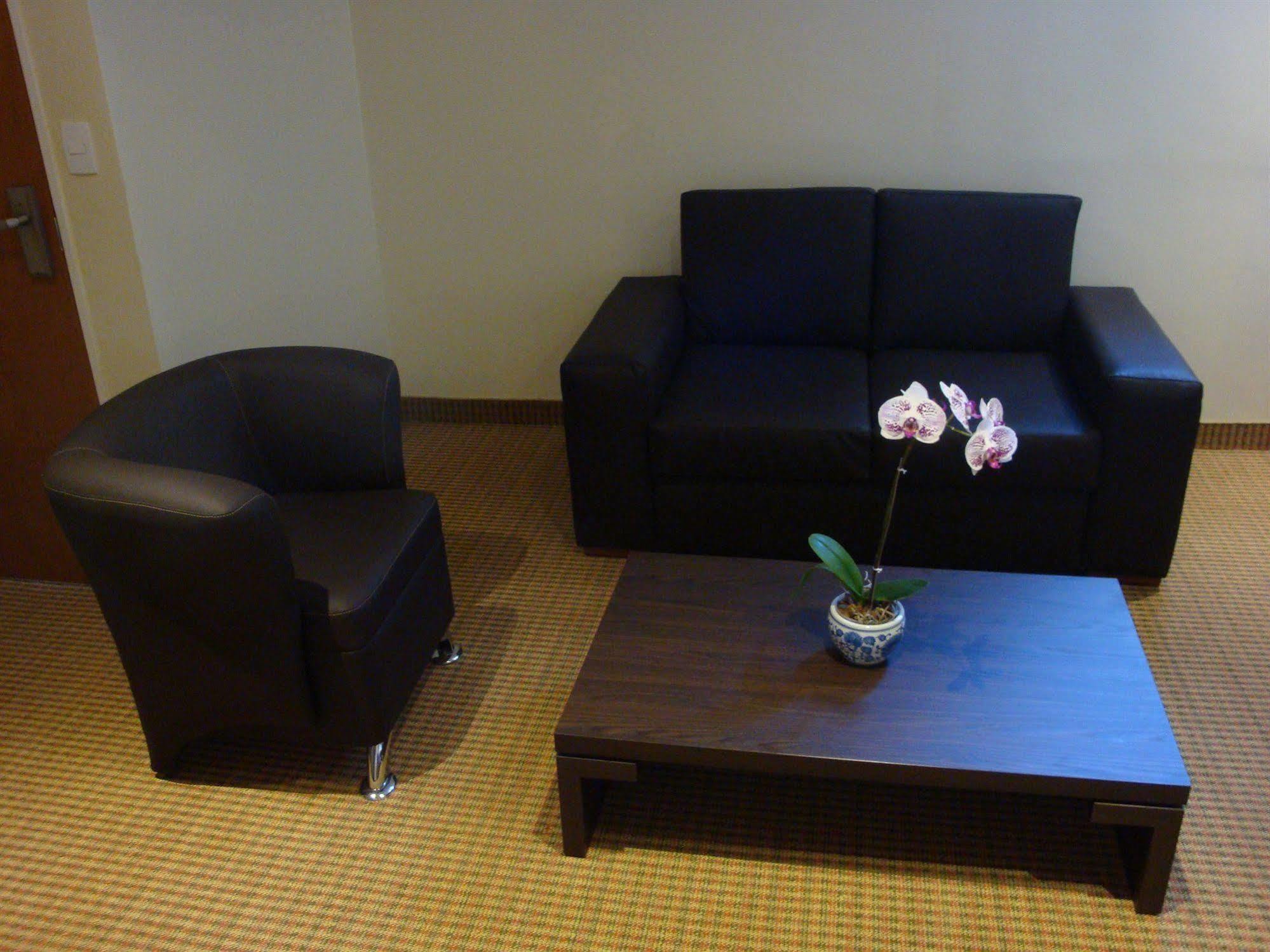 Continental Altamira Otel Caracas Dış mekan fotoğraf