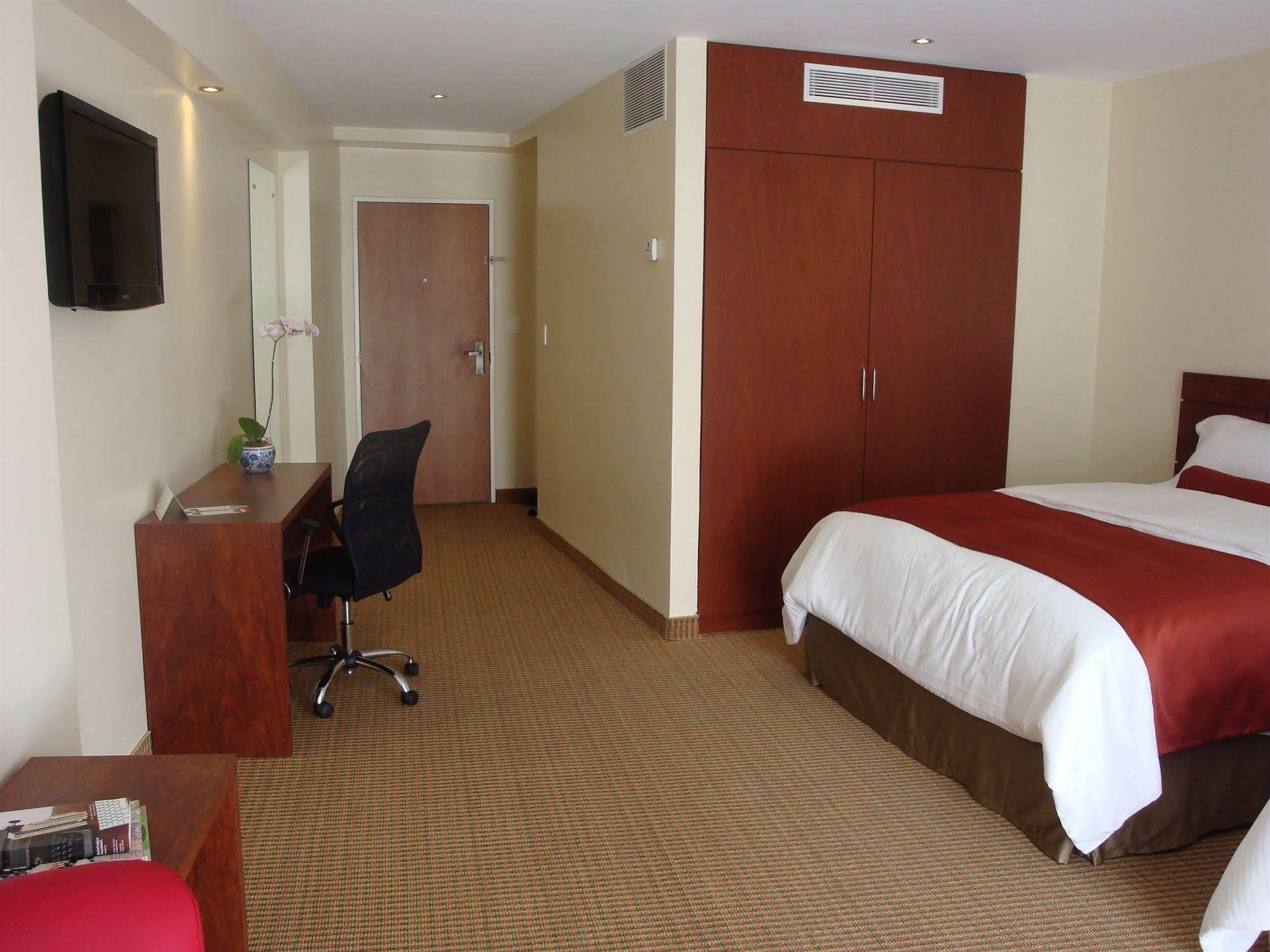Continental Altamira Otel Caracas Dış mekan fotoğraf