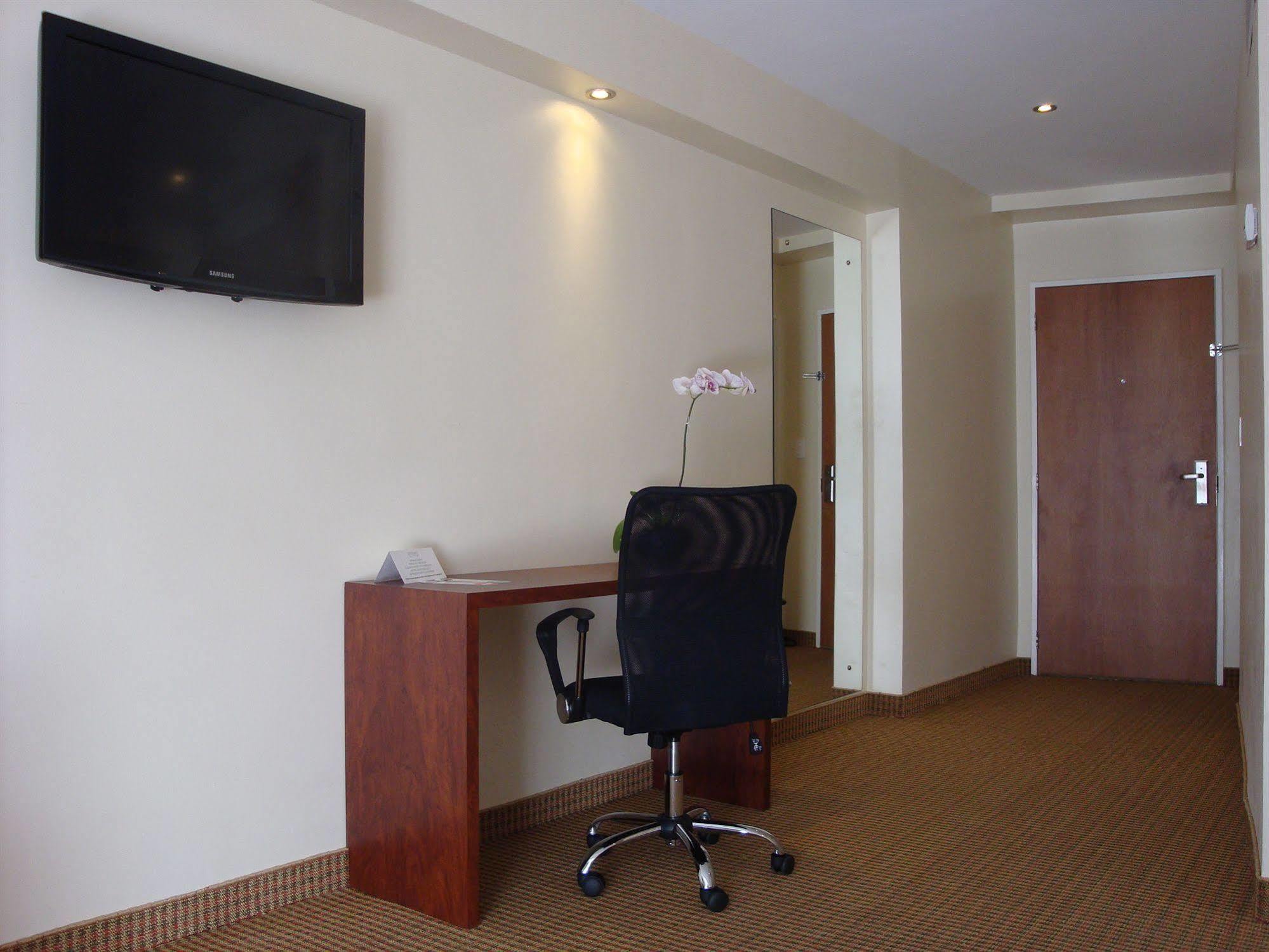 Continental Altamira Otel Caracas Dış mekan fotoğraf
